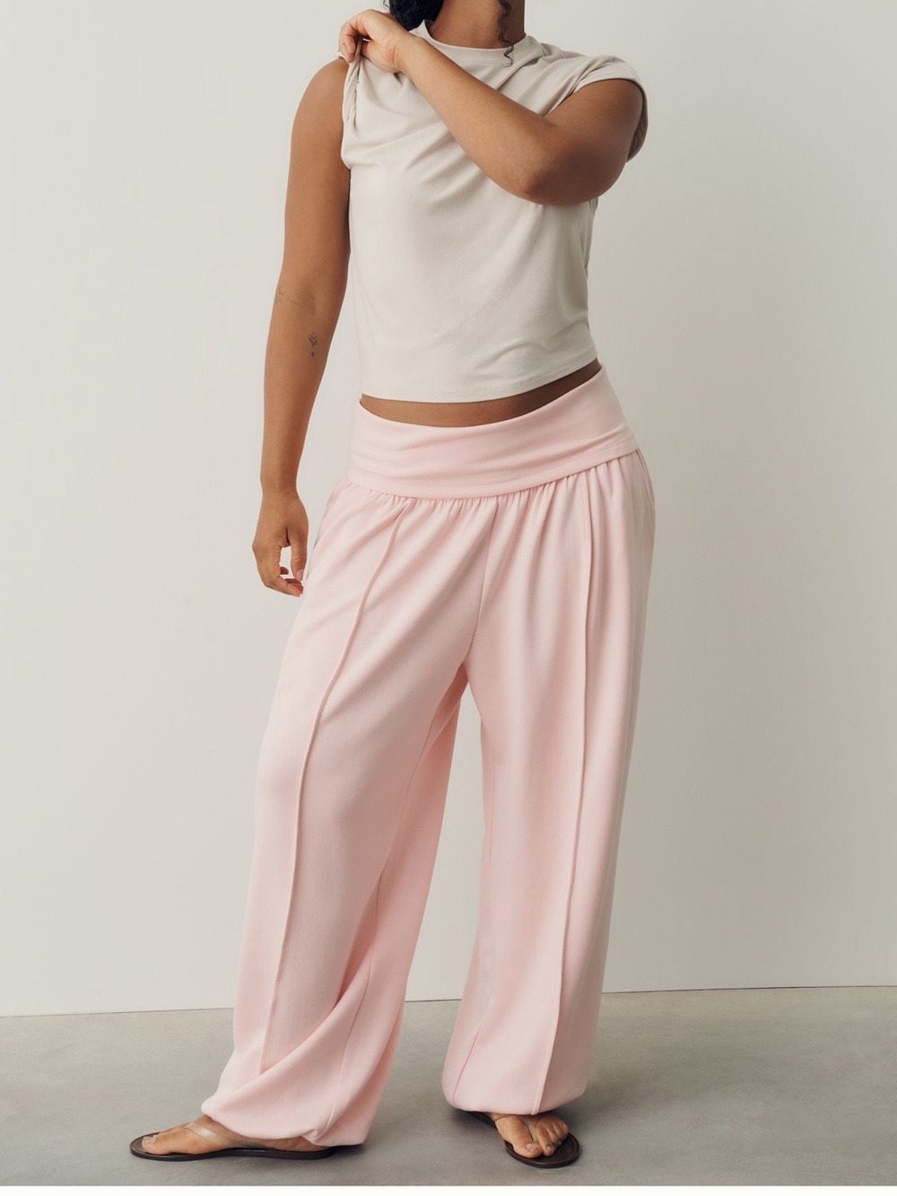 Daily Practice Anthropologie Ballon Pants Size Large Willow Pink Foldover Waist